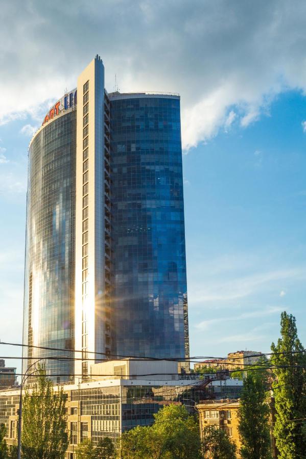 Бульвар Леси Украинки 10 Kiev Exteriör bild